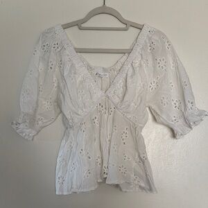 AEMI+CO White Eyelet Puff-Sleeve Peplum Blouse